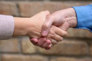 Techniques de négociation pour conclure un deal : le guide complet